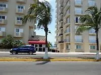Villa Rosita Cozumel Hotel