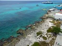 Villa Rosita Cozumel Hotel